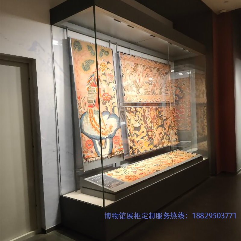 实创-Y011深圳市实创博物馆展柜博物馆恒温恒湿沿墙、入墙两用展柜