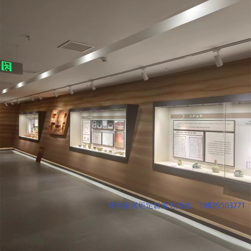深圳市实创展览展示博物馆展柜源头厂家制作的博物馆入墙龛柜实创 - B011