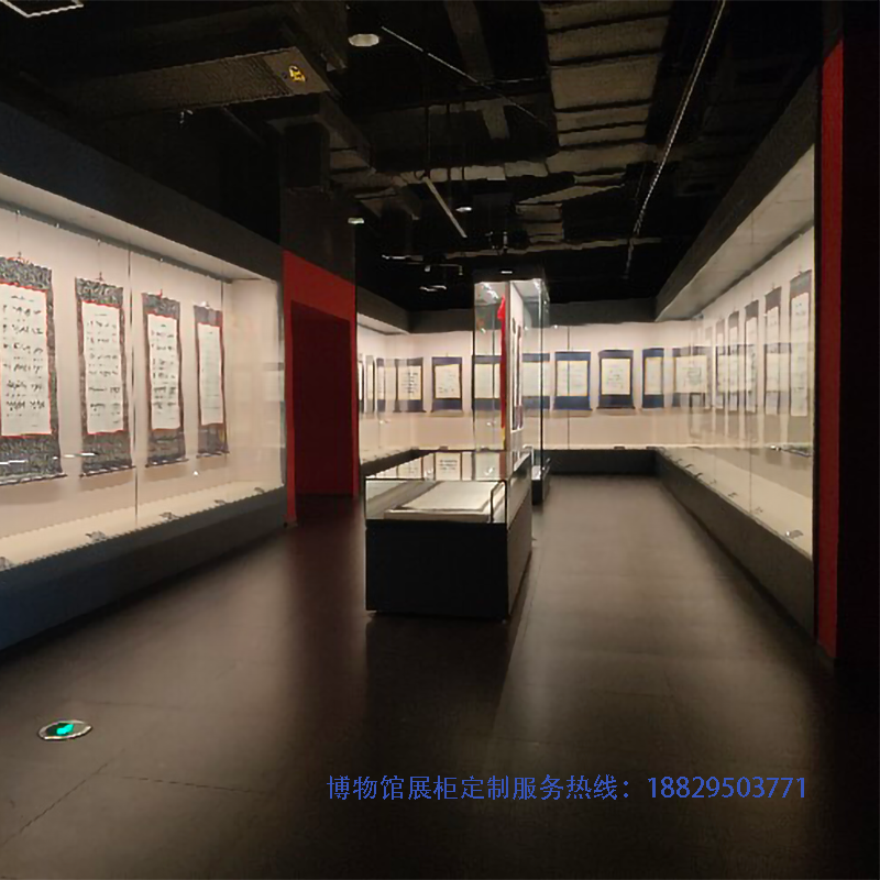 深圳市实创展览展示博物馆展柜生产厂家设计生产的博物馆入墙龛柜-实创 - B015